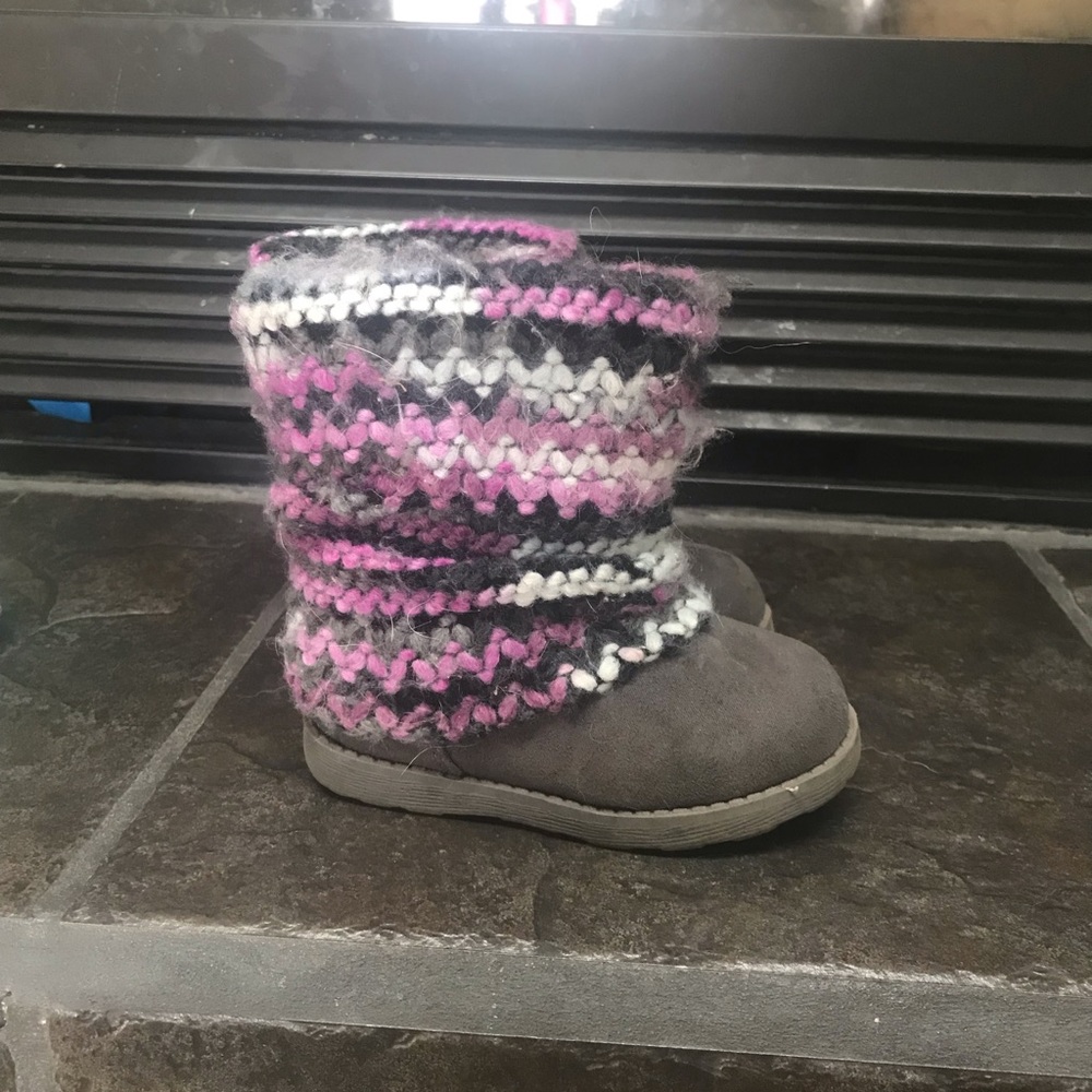 Girls fashion/winter boots